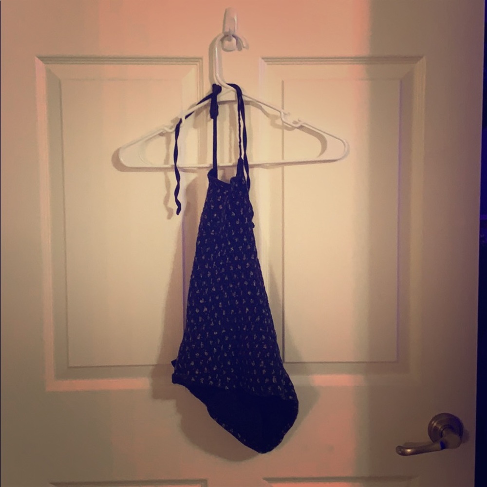 Tie around neck tank top